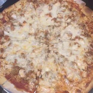Chicken Parmesan pizza