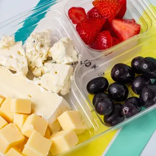 Picnic: Cheese &amp; Fruit