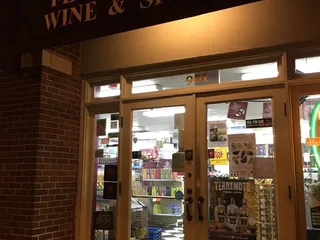 Federal Hill Wine & Spirits