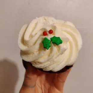 Eggnog Cupcake