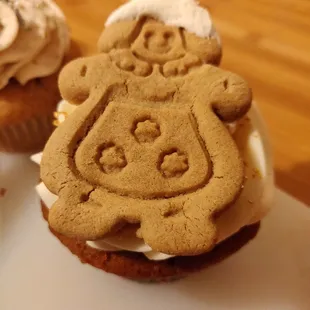 Gingerbread Cupcake