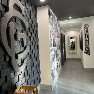 Entrance /walkway to bathrooms