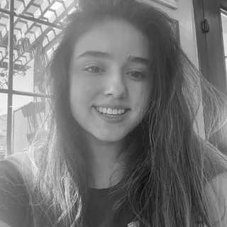 Mariaelisa L.