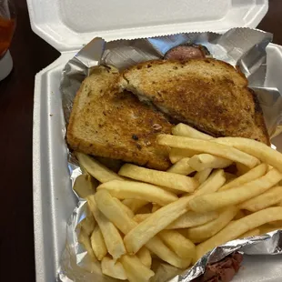 Reuben with fries