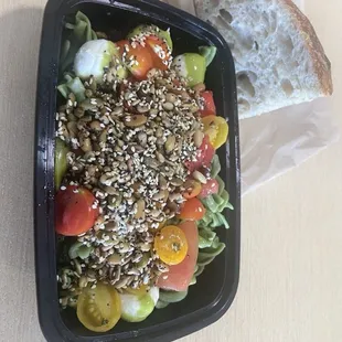 Green Fusilli Pasta, Sourdough Bread.