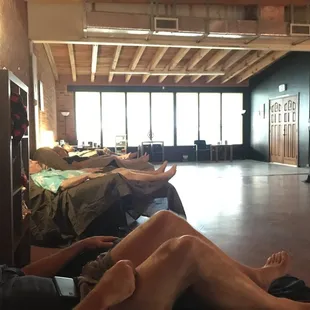 Comfortable and spacious treatment room.