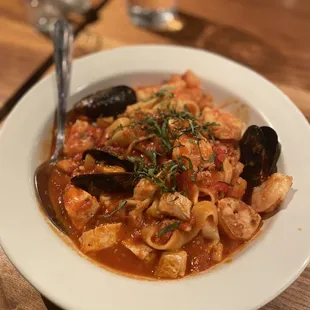 Cioppino pasta ($25)