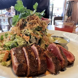 Blackened Tuna Salad (GFA)