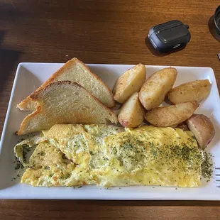 A not so French omelet. Food was good, just not as described in the menu. Well cooked and seasoned.