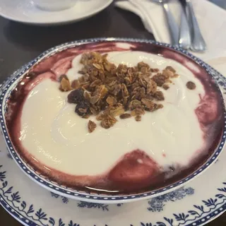 Vanilla Yoghurt Parfait
