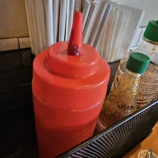 Crusty top ketchup is always appetizing.