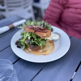 Commune Burger