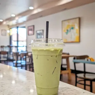 Matcha Latte with oat milk: unfortunately disappointing and not for lovers of the rich, grassy matcha flavor.
