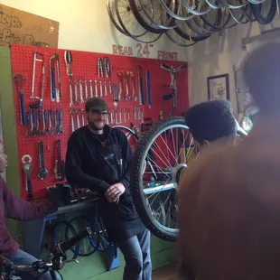 Benjamin - Shop Master