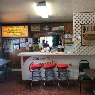 Love the retro booths