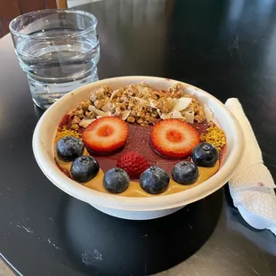 Acai bowl with peanut butter (#2)