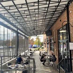 Instagram: feisty.eats  Outdoor dining