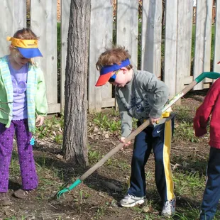Community Thread&apos;s Volunteer Center connects people in the St. Croix Valley to local volunteer opportunities.