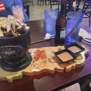 Mofongo con churrasco al ajillo