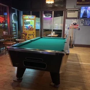 interior, tacos