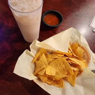 Chips & Salsa