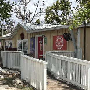 Exterior entrance to the restaurant