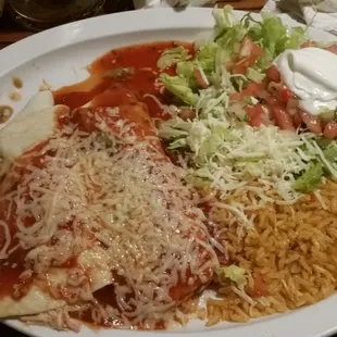 Cold food, cheese was not melted.  Sent back.