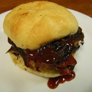 Pulled Rib Sandwich