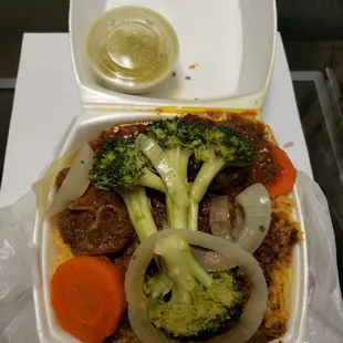 Small oxtails and rice