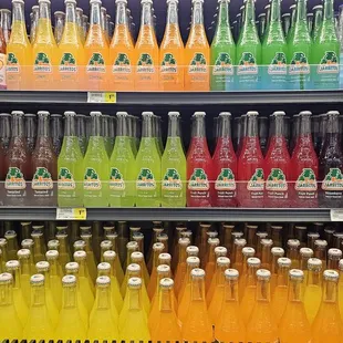 Jarritos galore!
