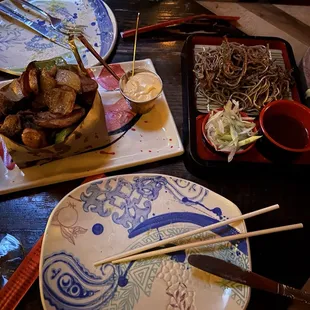 Spice bag and soba noodles