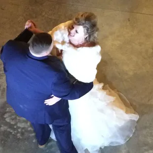 First dance shared Johnathan and Megan at Belleview Meadows near Fountain Inn SC