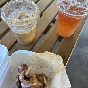 Flash brew coffee, black tea lemonade, with blackberry and monkey bread