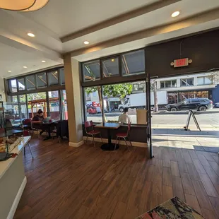 Beautiful new space in North Beach!