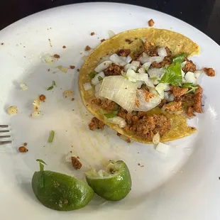 Taco al pastor.