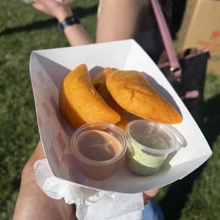 Beef empanadas with ketchup&amp;mayo and guacamole&amp;cilantro sauce