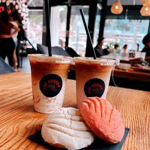 Horchata &amp; Duvalin Latte + Conchas