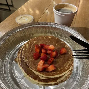 Pancake con tres leches and fruit Cuban coffee