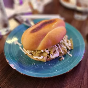 Chilaquiles torta