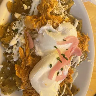 Chilaquiles Con Pollo