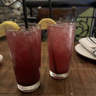 drink, oysters and mussels