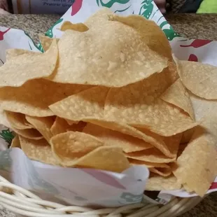 a basket of chips
