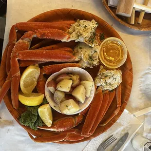 Queen Crab Legs