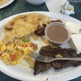 Desayuno and a half pupusa revuelta