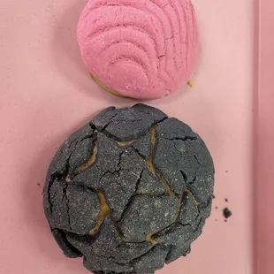 Mini and Regular Concha