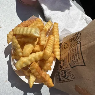 Seasoned crinkle french fries