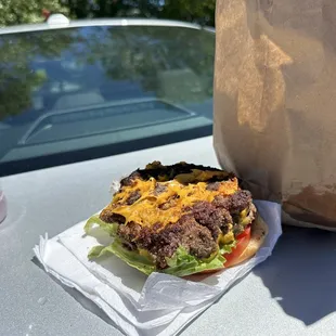 Double Cheeseburger