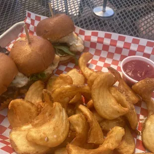 Catfish Sliders