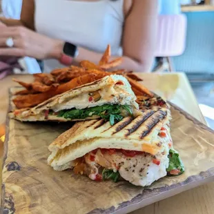 Chicken Naanwich