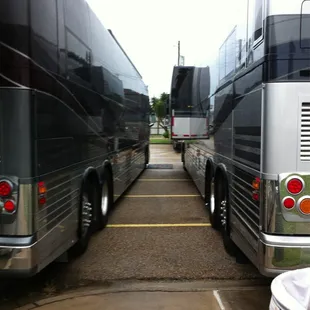 Backstage busses